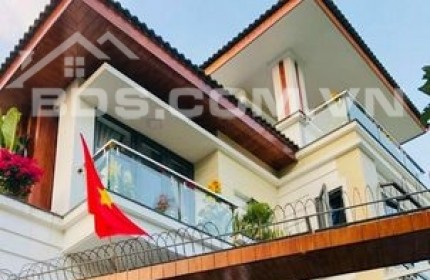 Ngộp Ngộp  biệt Thự Thạnh Xuân Quận 12, 130m2 Giảm chào 9.2 tỷ còn 8.5 tỷ thương lượng